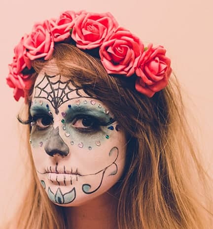 How to paint DIA DE LOS MUERTOS mask - easy Halloween tutorial