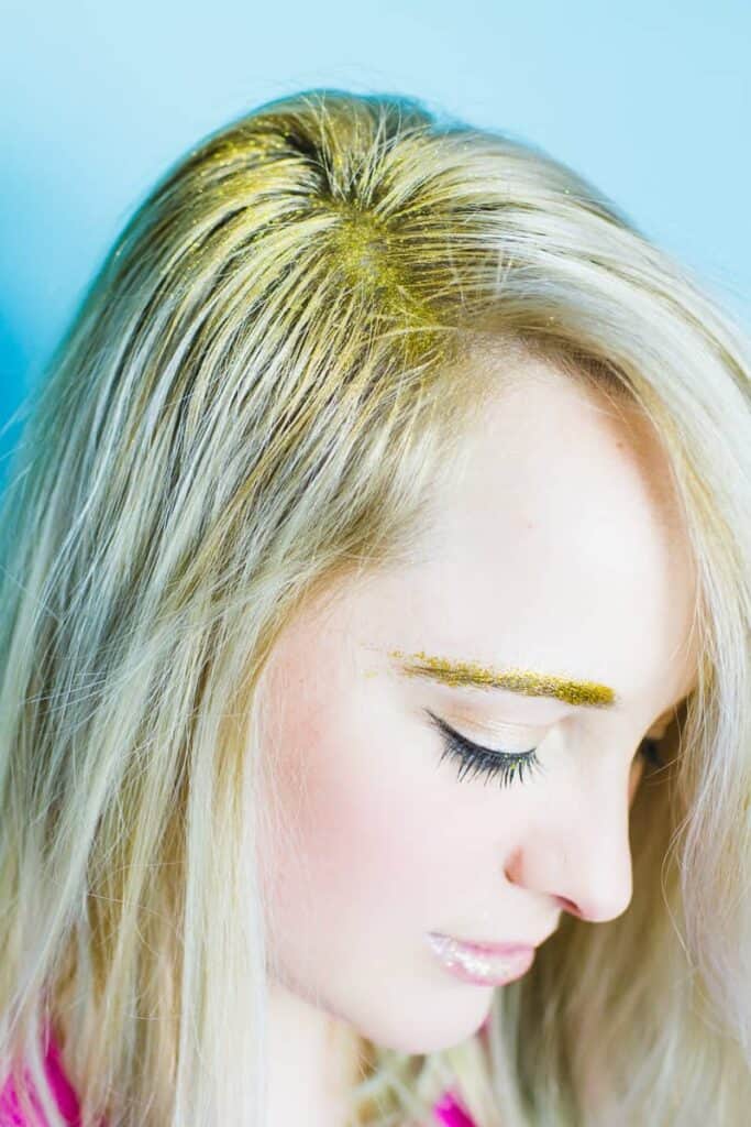 5 Fun Ways To Wear Glitter This Xmas! Your Hairline, Your Lips And Even 