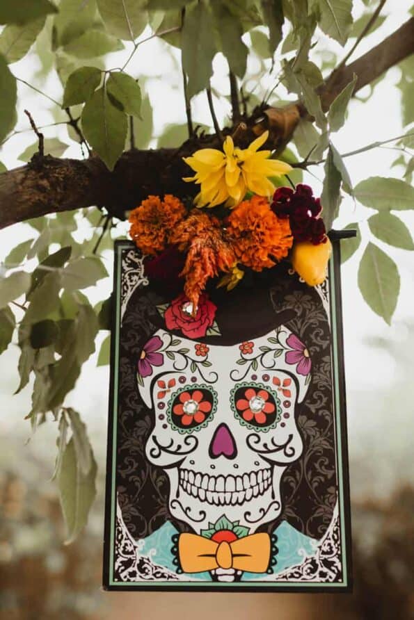 SPOOKTACULAR DAY OF THE DEAD WEDDING INSPIRATION - Bespoke-Bride ...