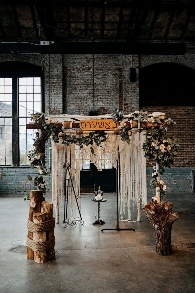 RUSTIC INDUSTRIAL WEDDING | Bespoke-Bride: Wedding Blog