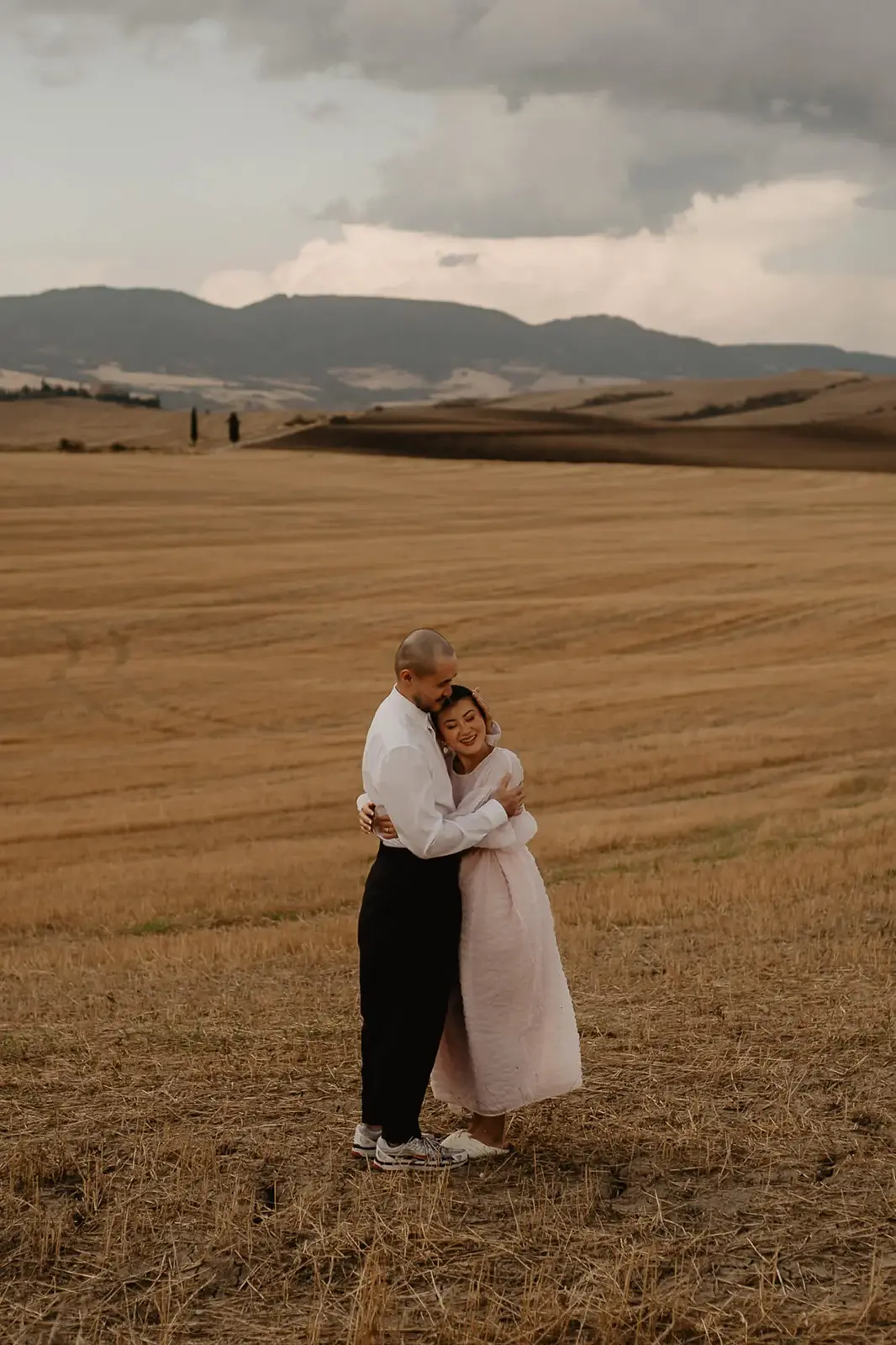 Elopement in the Tuscan Countryside