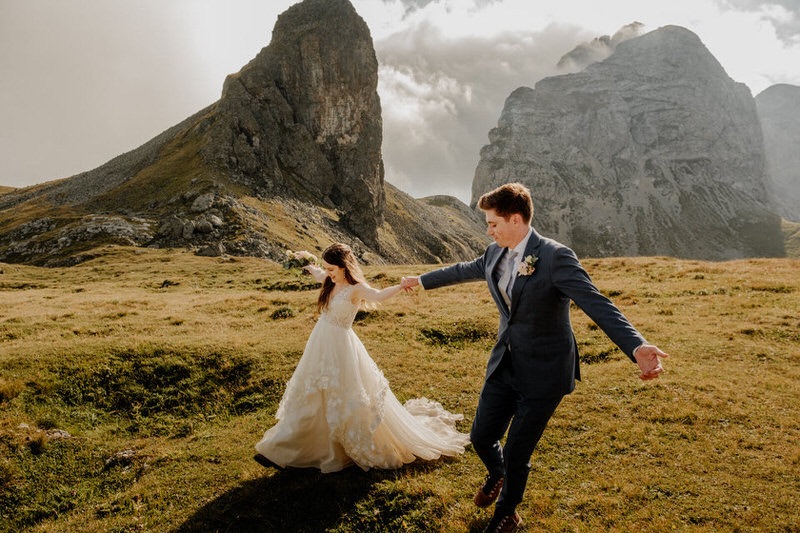 elopement in the Dolomites in italy