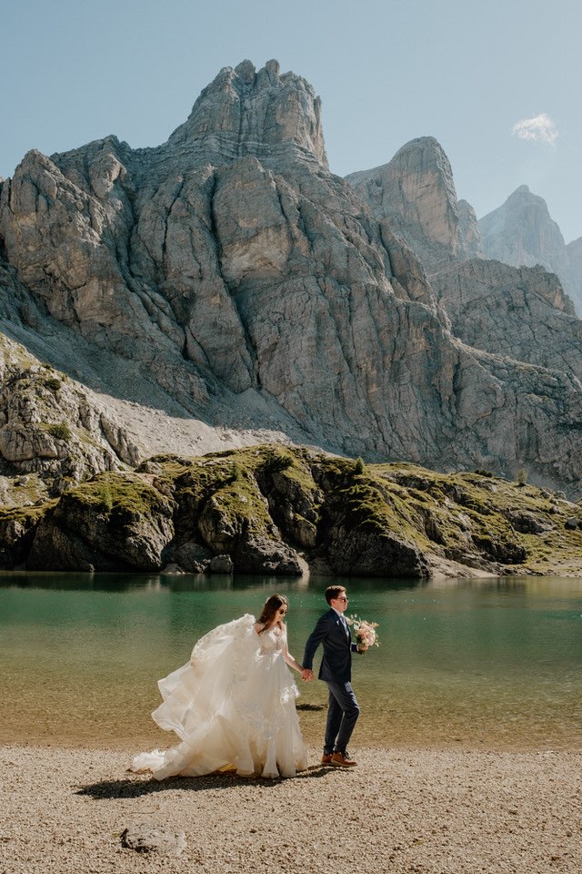 romantic elopement in the Dolomites in italy